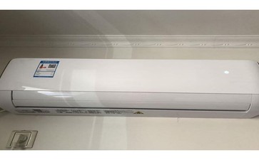 空调内机显示尘满，具体原因和故障维修办法