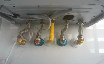 壁挂炉3个灯亮不热怎么办，具体故障原因和解决办法