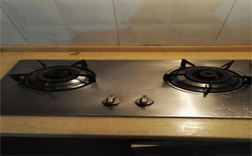 法瑞燃气灶故障代码f2,什么原因和解决办法