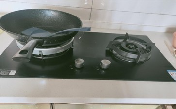 台式燃气灶要打孔吗多少钱，故障维修和解决办法