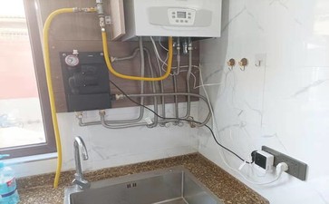 天然气壁挂炉e2故障怎么解决，故障维修和解决办法