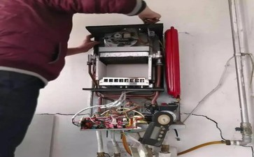 法罗力壁挂炉代码F07，故障维修和解决办法