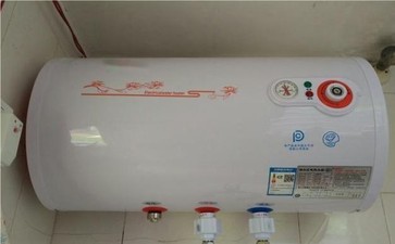 燃气热水器怎么用热水