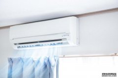 空调遥控器坏了怎么办？别急可能还能抢救一下