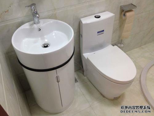马桶冲水没劲怎样调