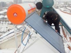太阳能热水器总出现E2故障码